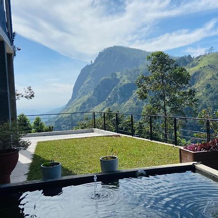 Ella Floating View Bed & Breakfast Bagian luar foto