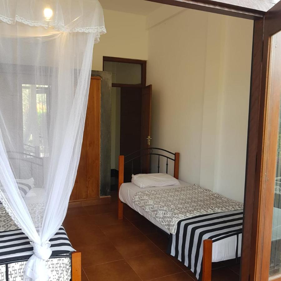 Ella Floating View Bed & Breakfast Bagian luar foto
