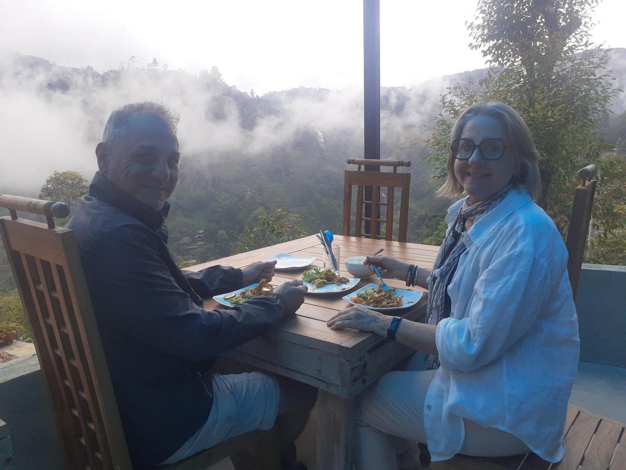 Ella Floating View Bed & Breakfast Bagian luar foto